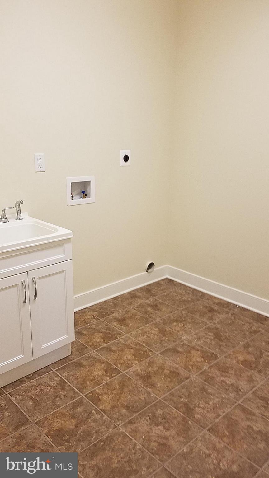 THE LAKES AT MARTINSBURG - Residential