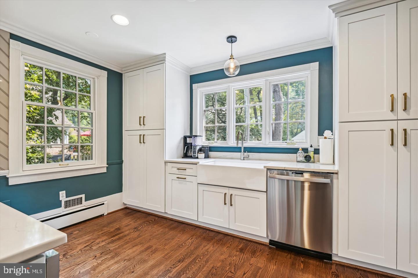 HOMELAND HISTORIC DISTRICT - Residential Lease