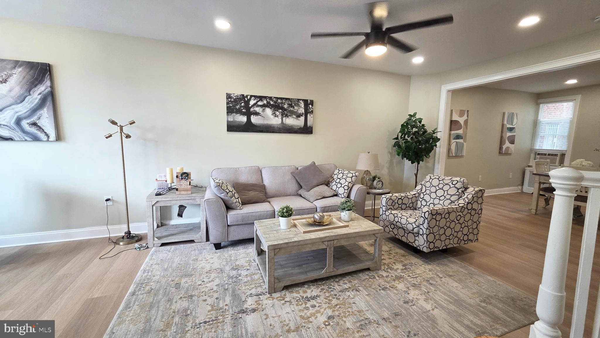 WEST OAK LANE - Residential