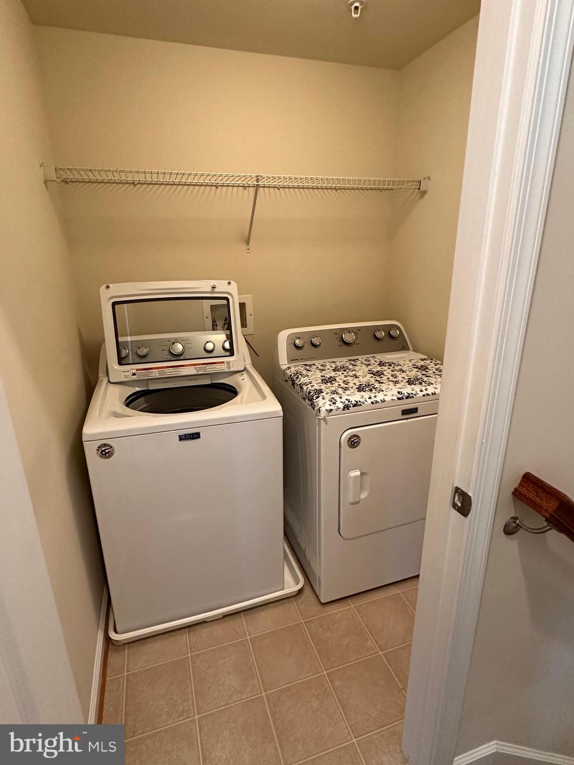 GATEWAY COMMONS - Residential Lease