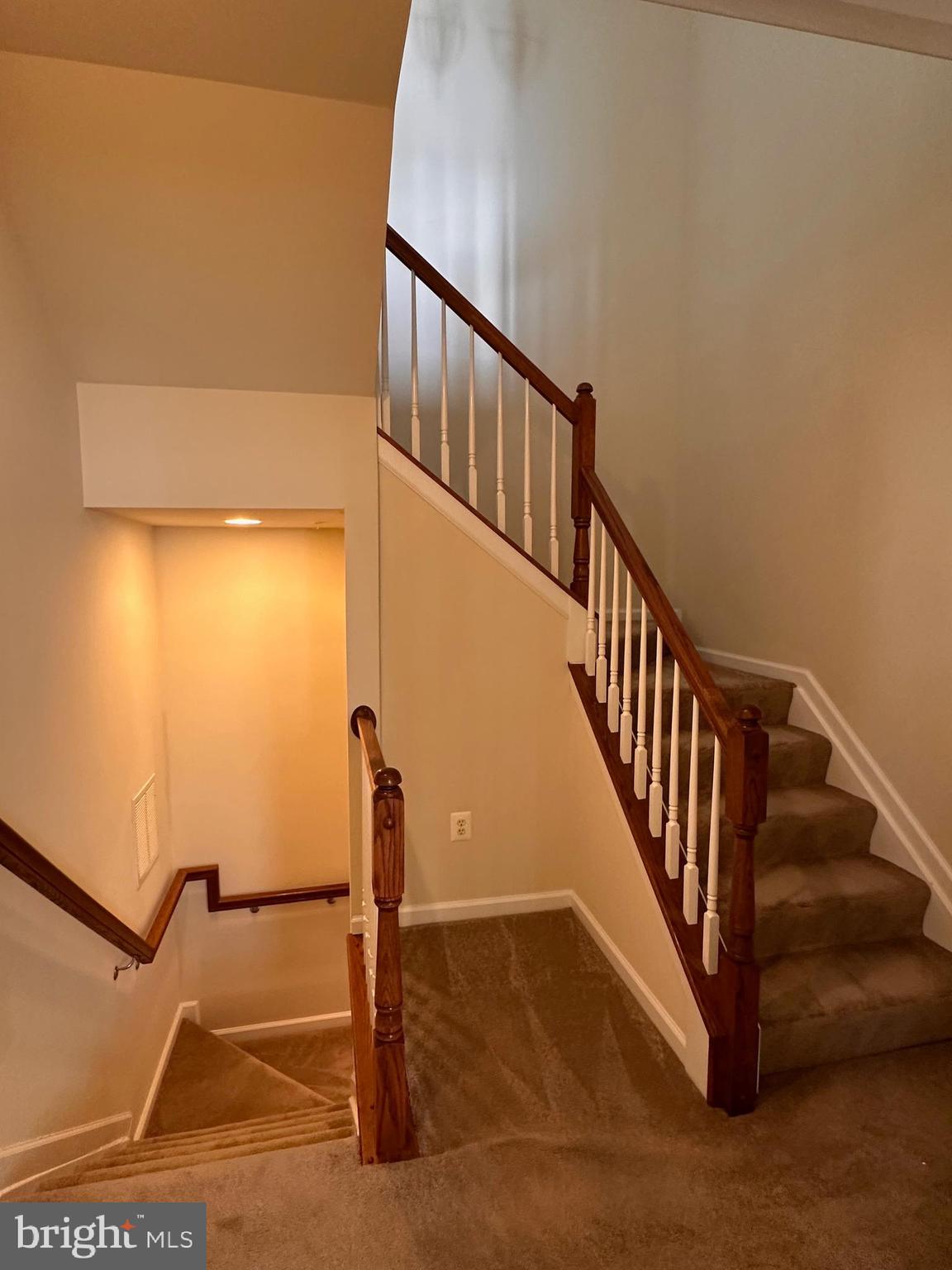 GATEWAY COMMONS - Residential Lease