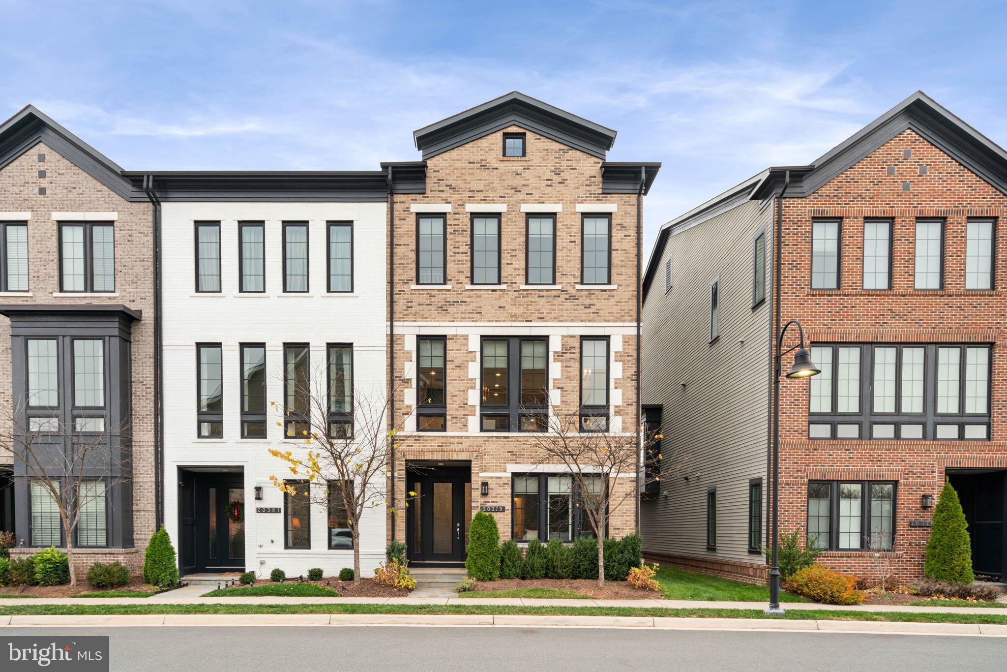 ONE LOUDOUN - Residential