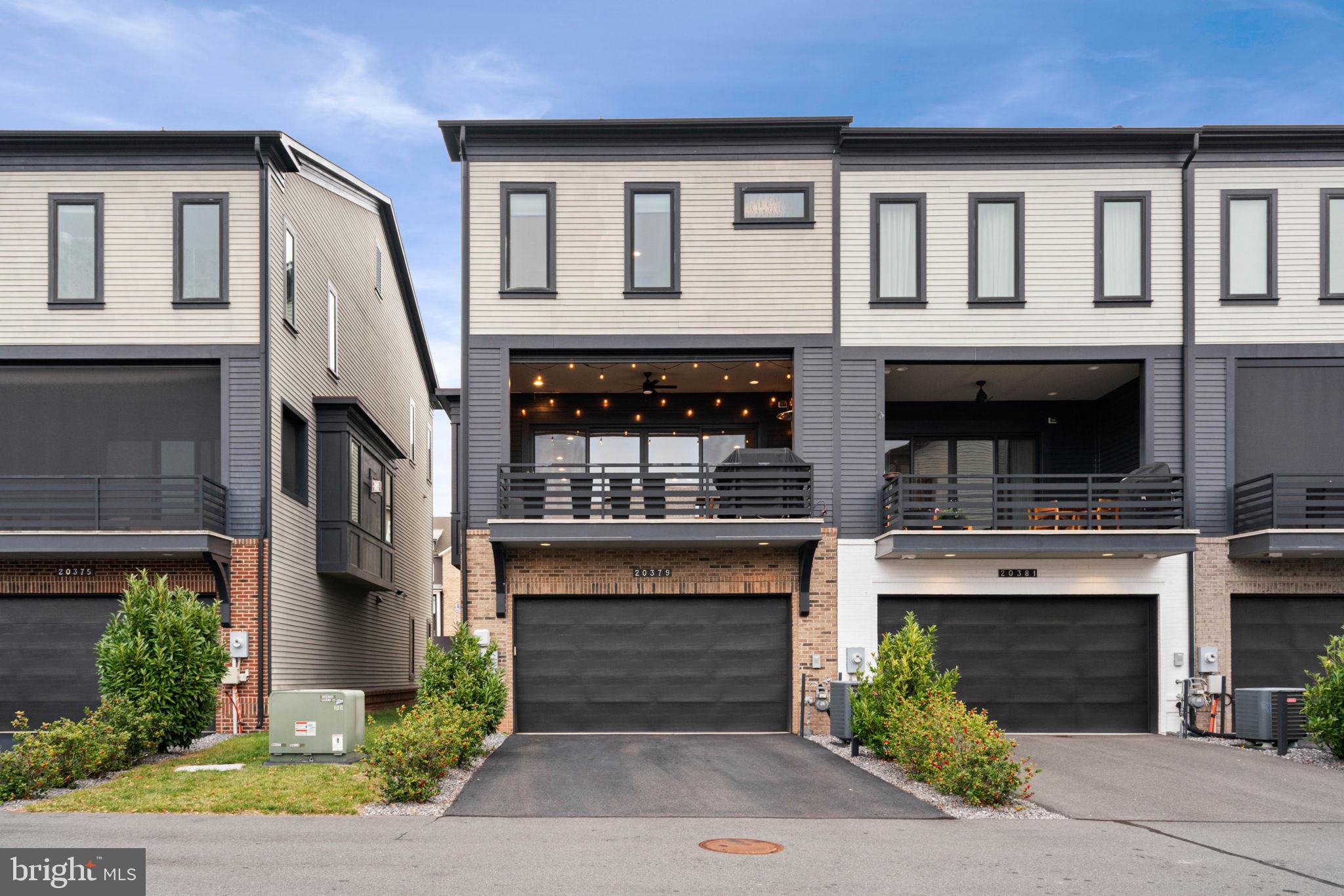 ONE LOUDOUN - Residential