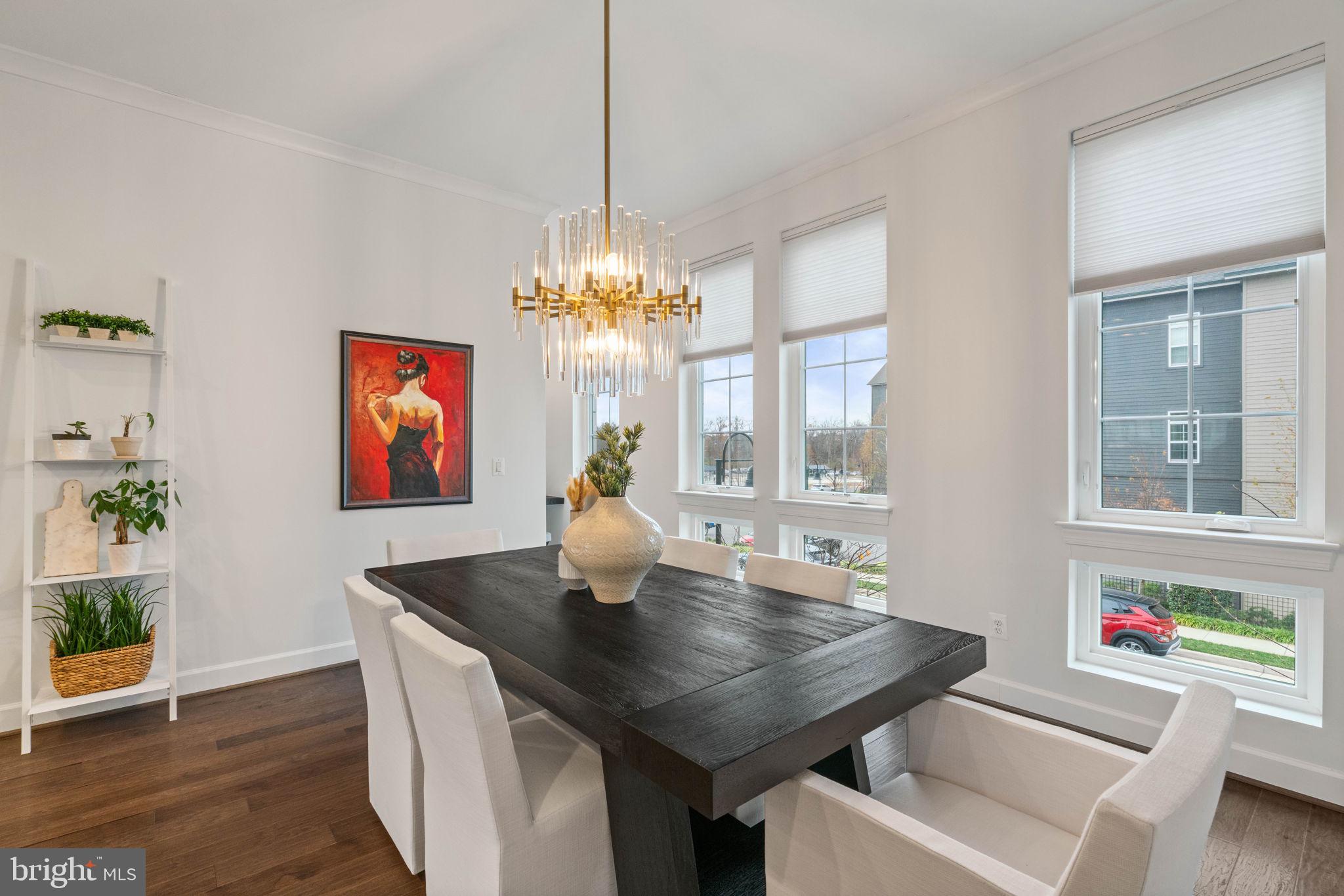 ONE LOUDOUN - Residential