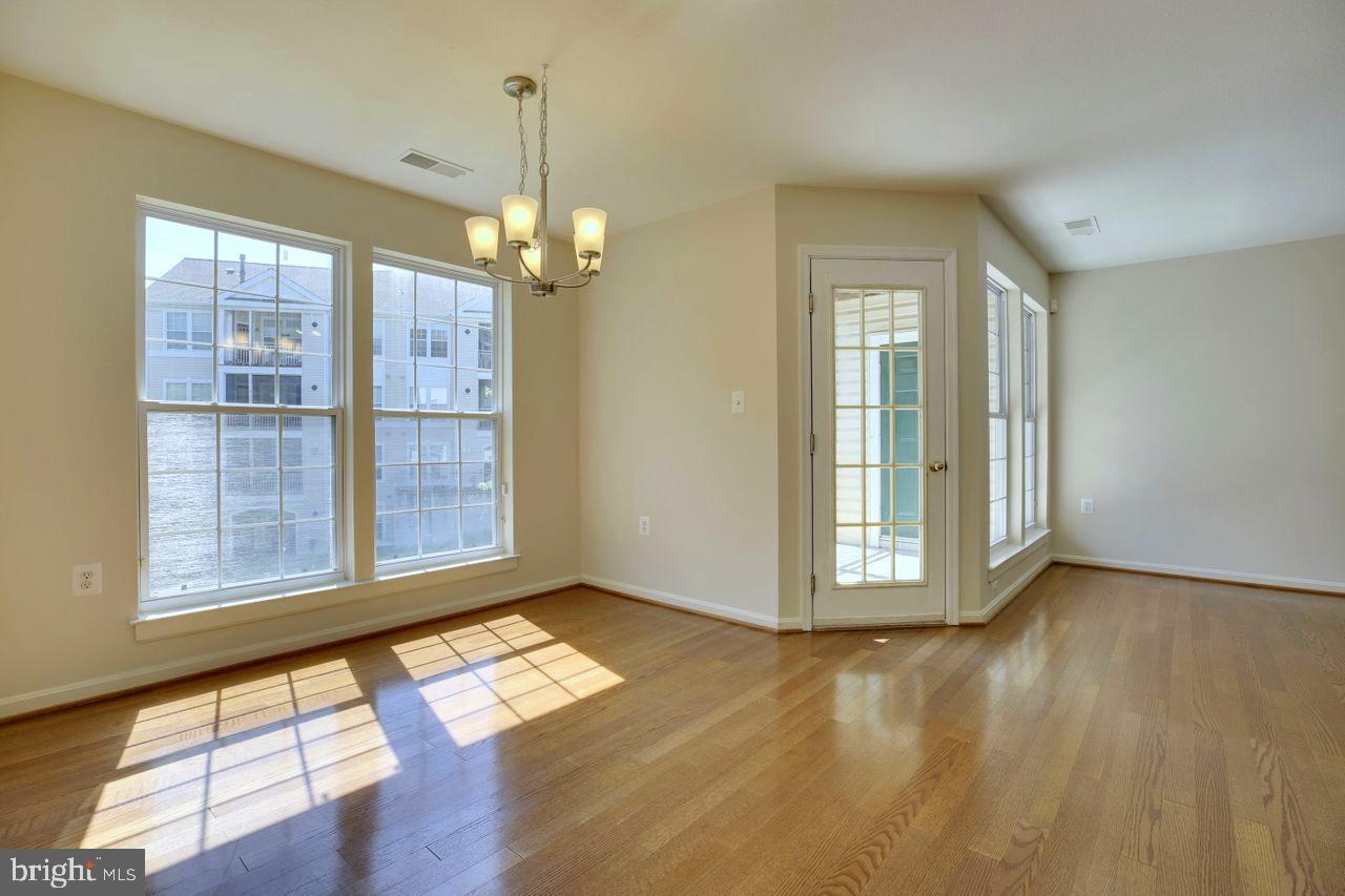 AMBER RIDGE AT MILESTONE - Residential