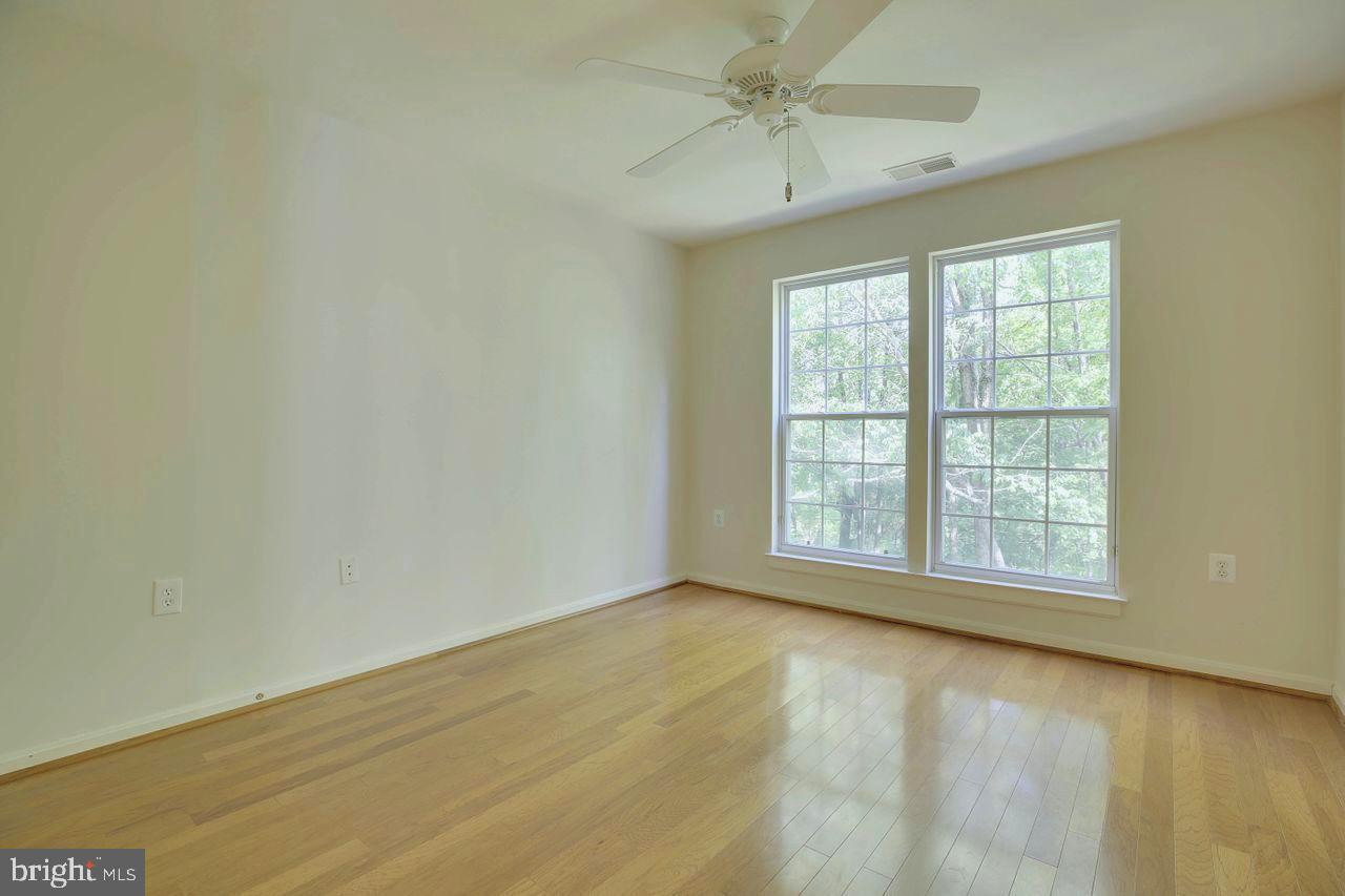 AMBER RIDGE AT MILESTONE - Residential