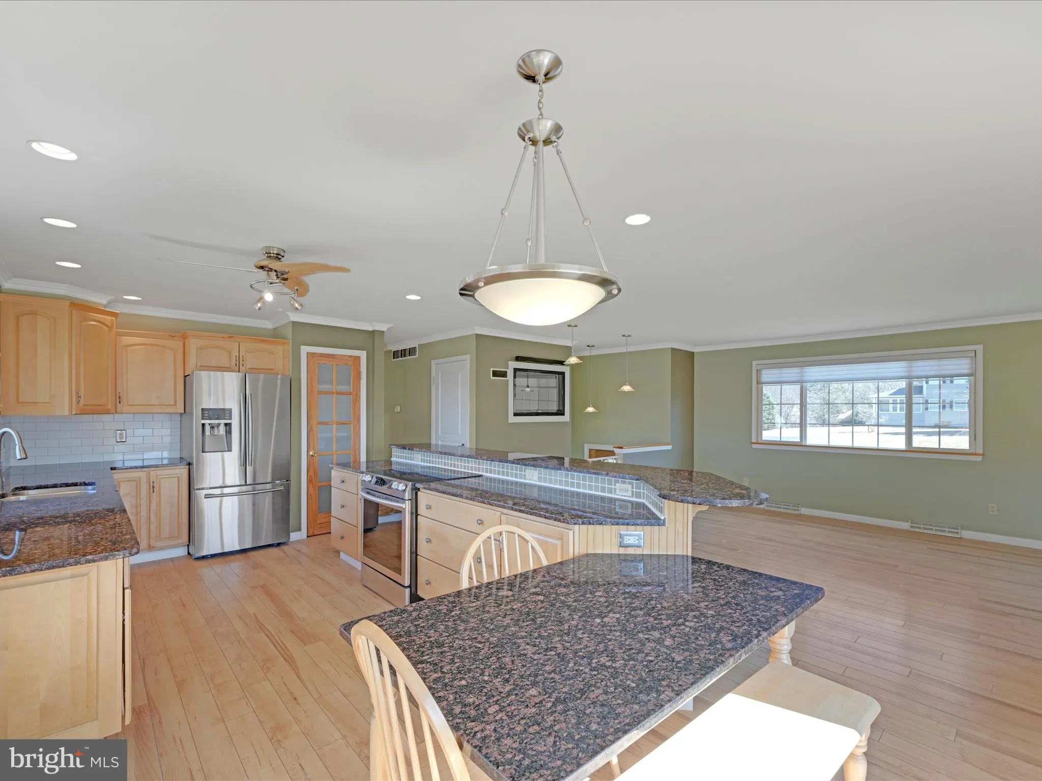 Auburn, Pennsylvania 17922, United States, 3 Bedrooms Bedrooms, ,2 BathroomsBathrooms,Residential,Active,87007