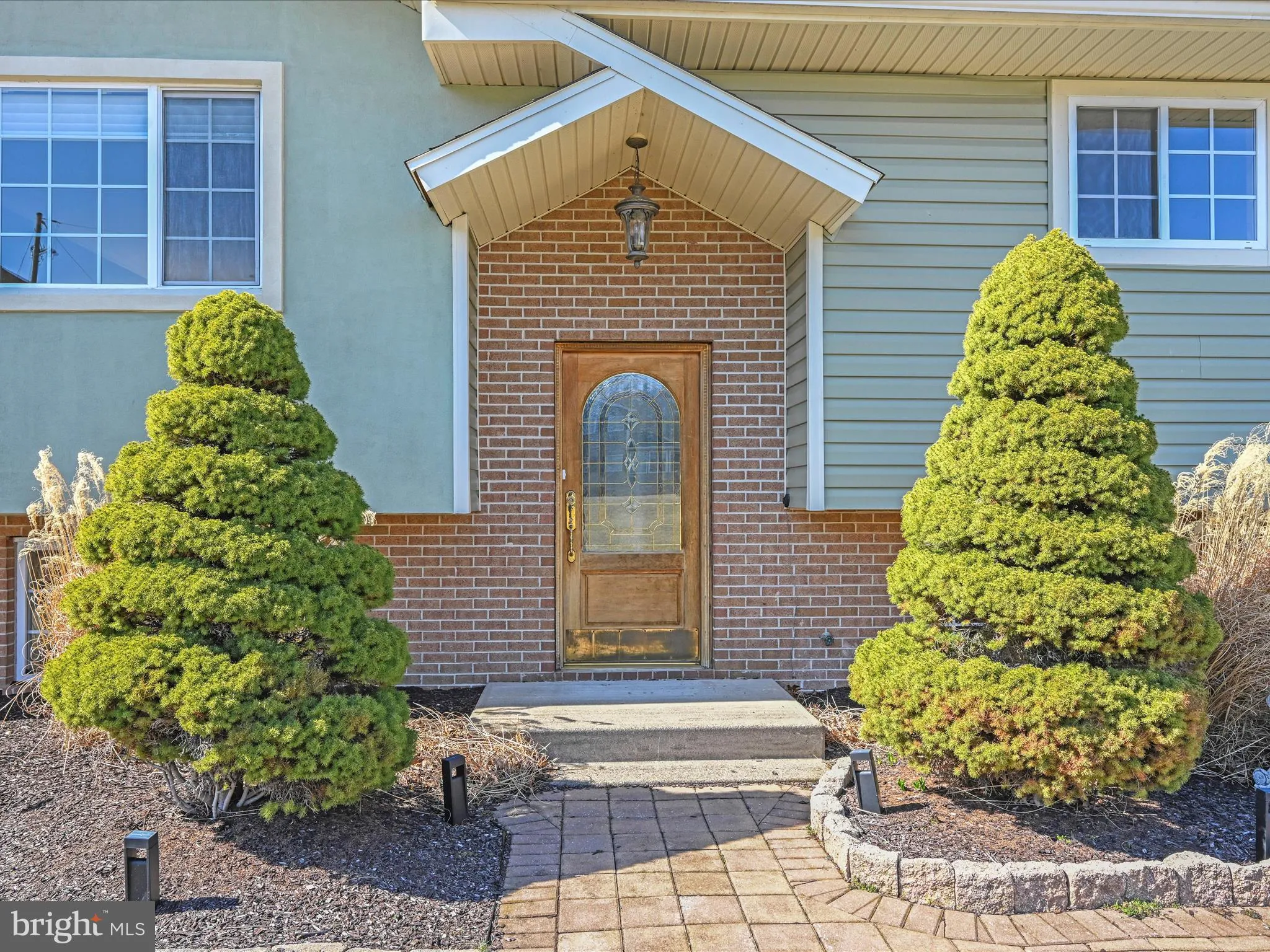 Auburn, Pennsylvania 17922, United States, 3 Bedrooms Bedrooms, ,2 BathroomsBathrooms,Residential,Active,87007