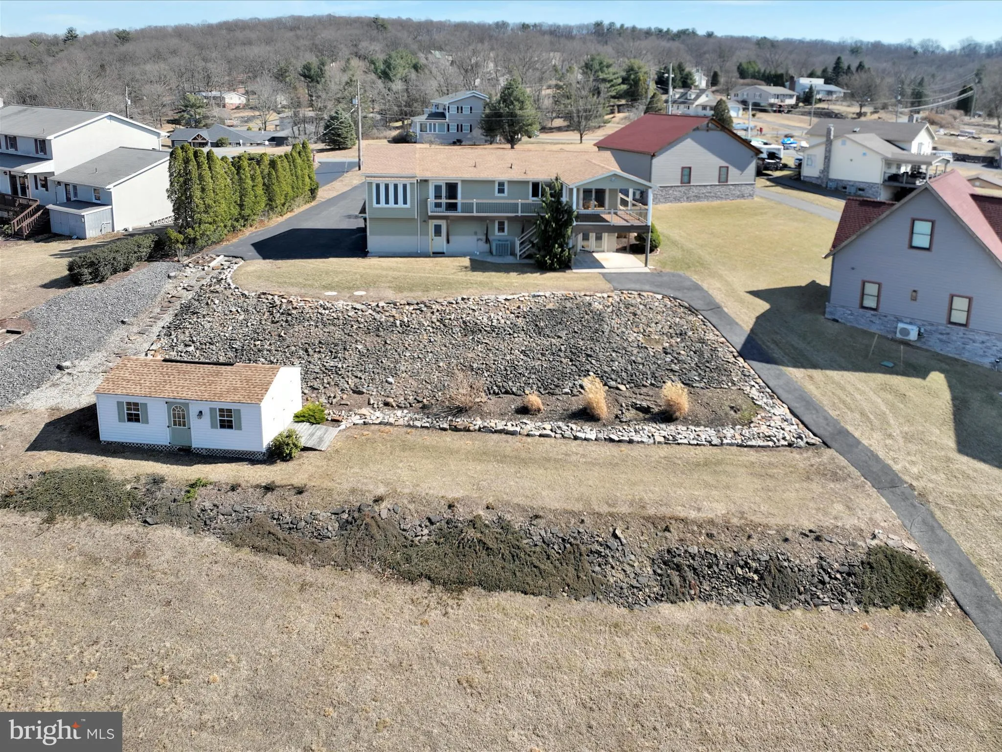 Auburn, Pennsylvania 17922, United States, 3 Bedrooms Bedrooms, ,2 BathroomsBathrooms,Residential,Active,87007