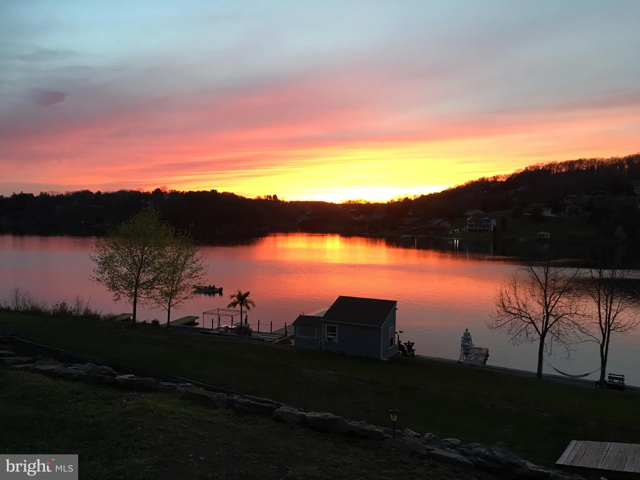 Auburn, Pennsylvania 17922, United States, 3 Bedrooms Bedrooms, ,2 BathroomsBathrooms,Residential,Active,87007