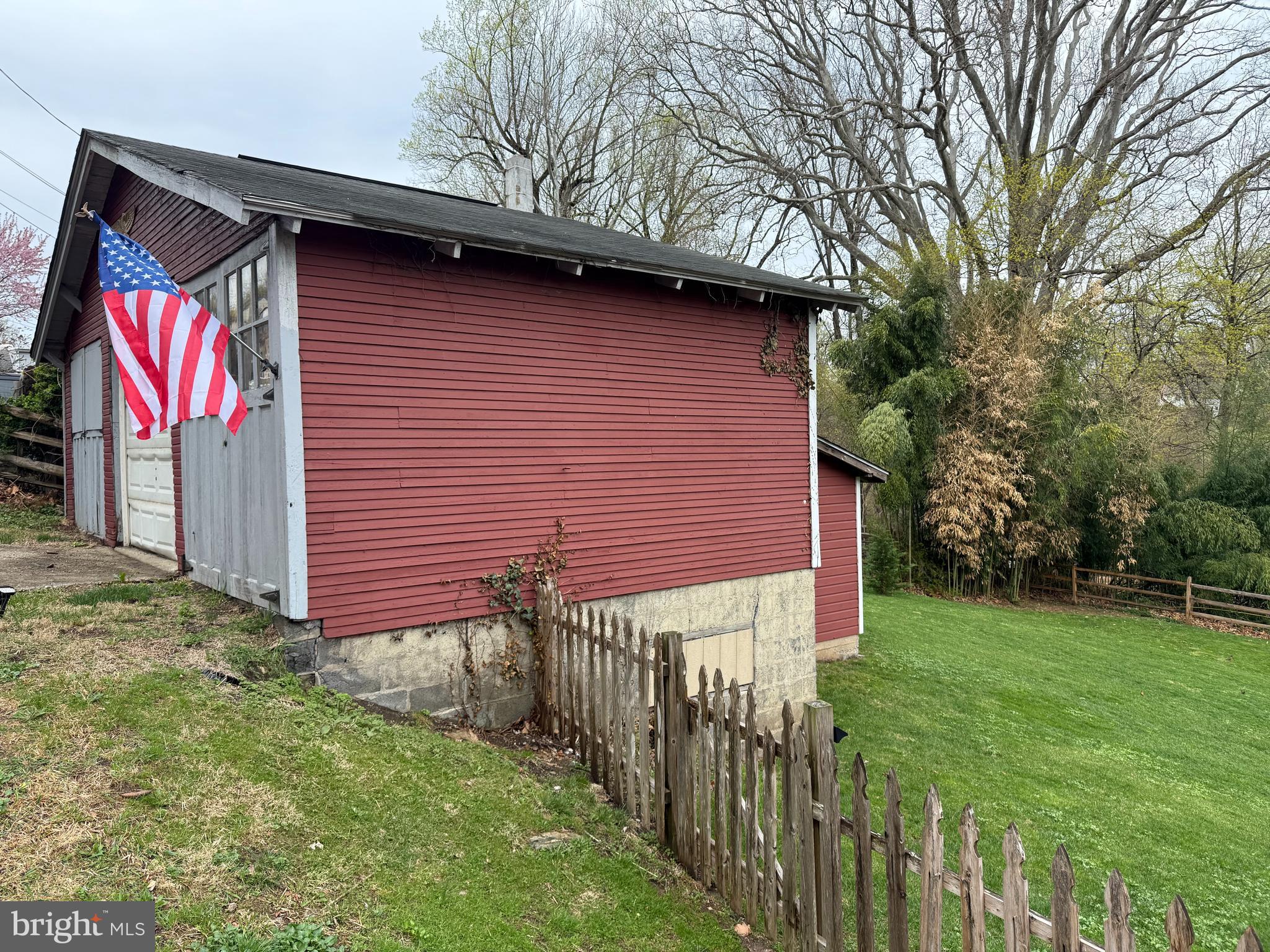 GULPH MILLS VIL - Residential