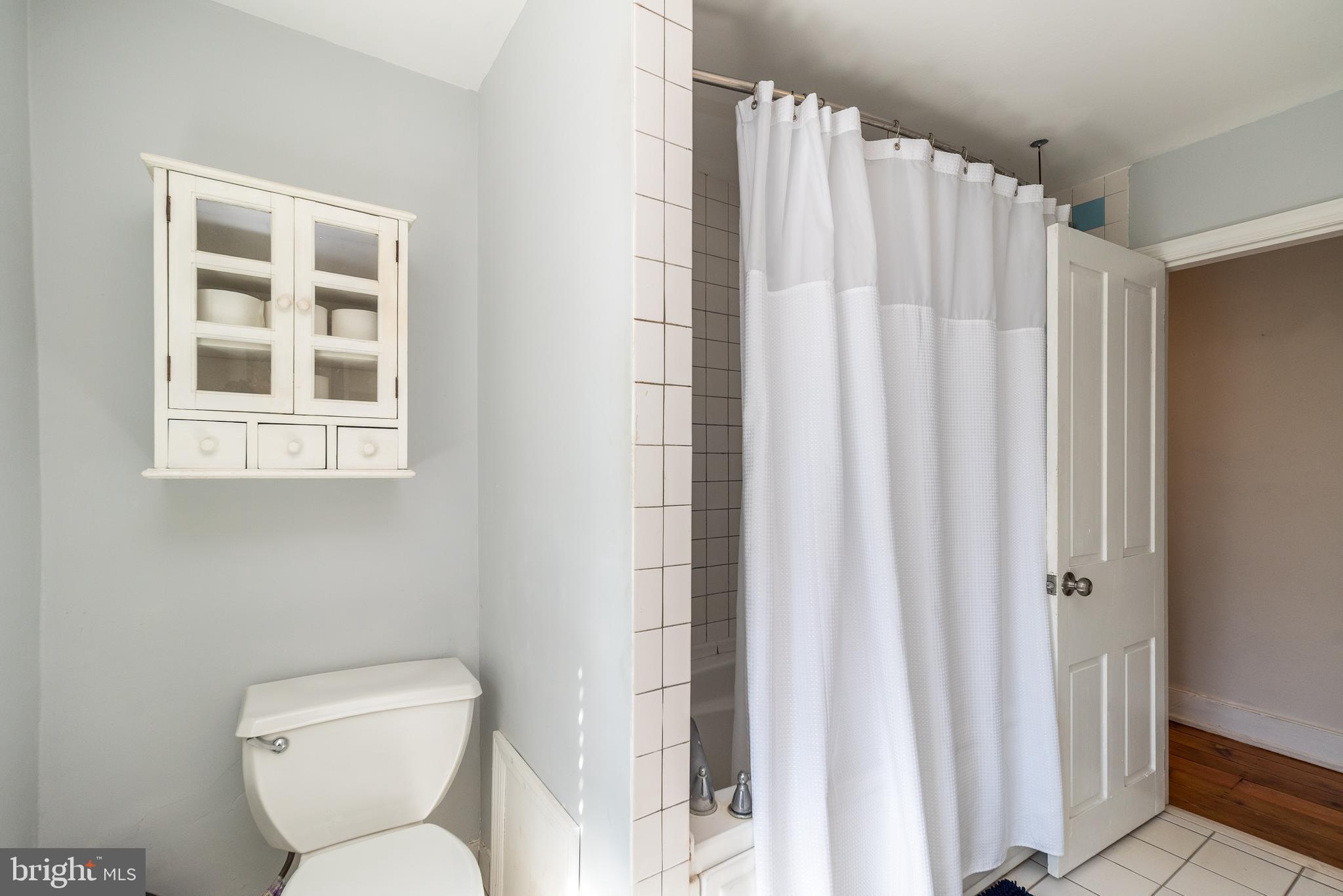 GULPH MILLS VIL - Residential