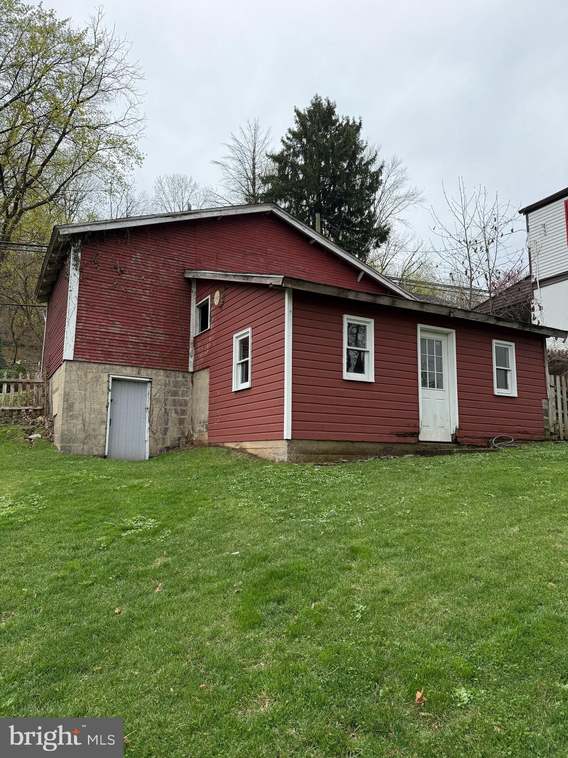 GULPH MILLS VIL - Residential