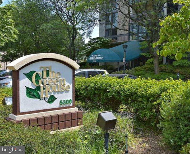 GREENHOUSE - Residential