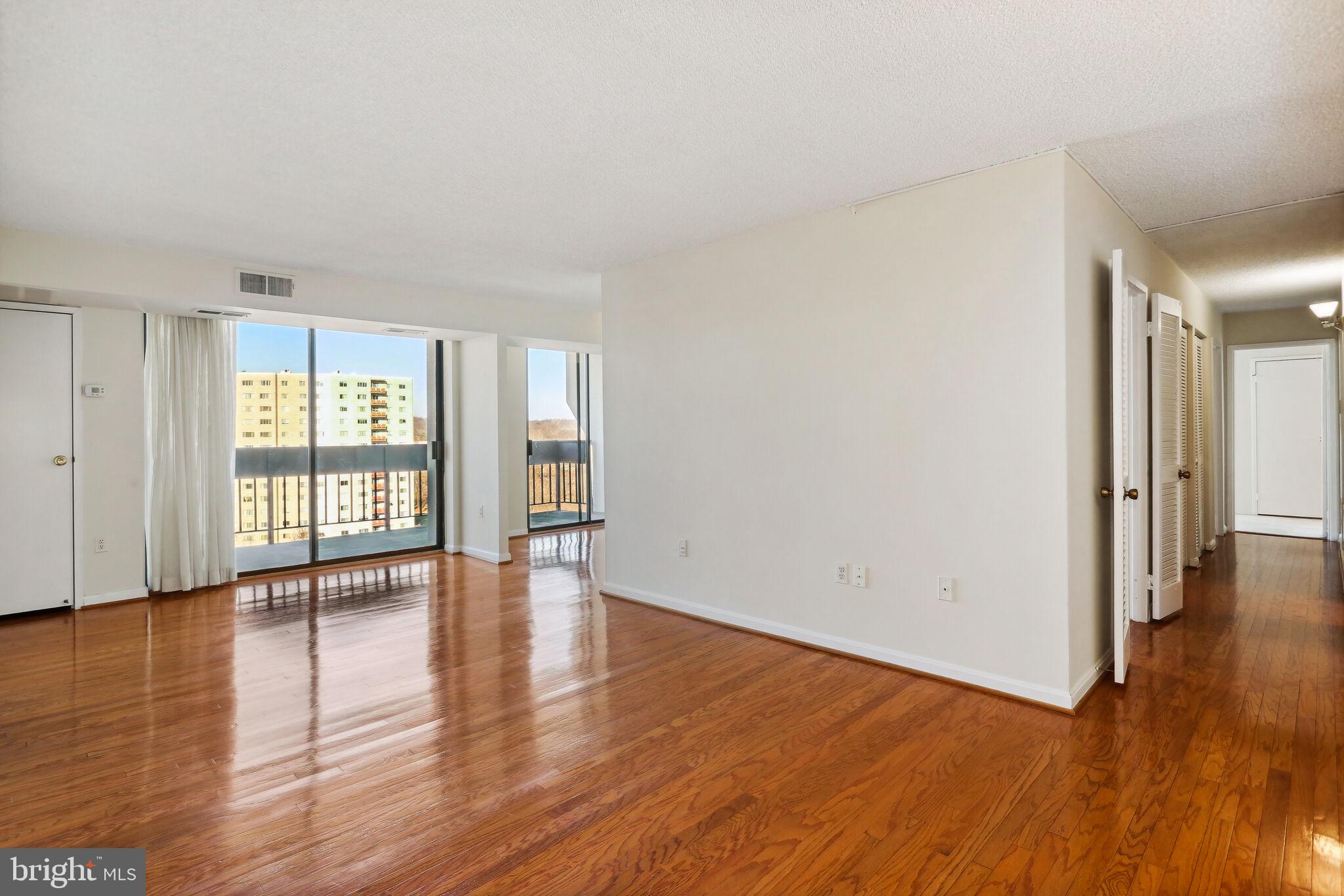 GREENHOUSE - Residential