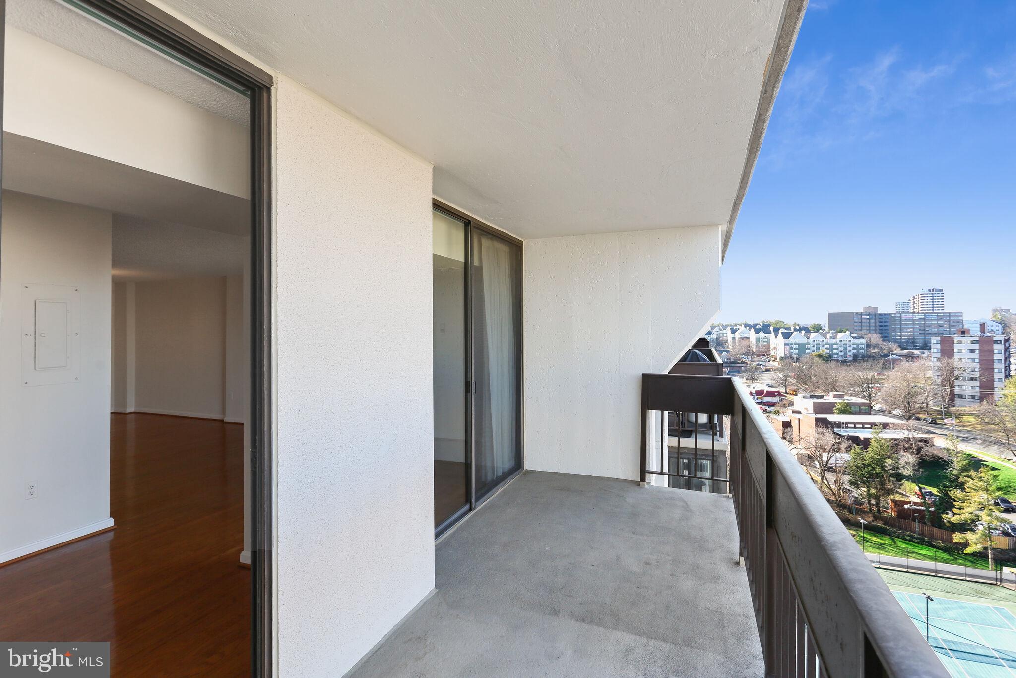 GREENHOUSE - Residential