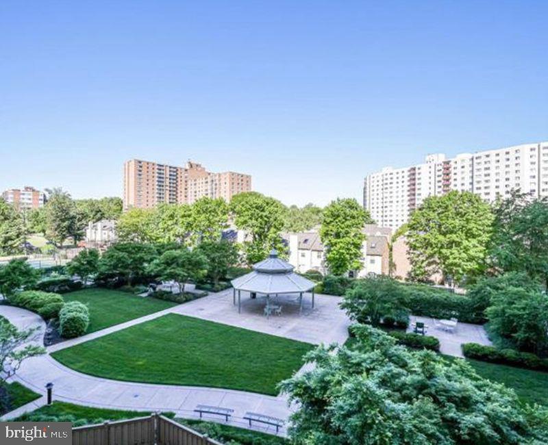 GREENHOUSE - Residential