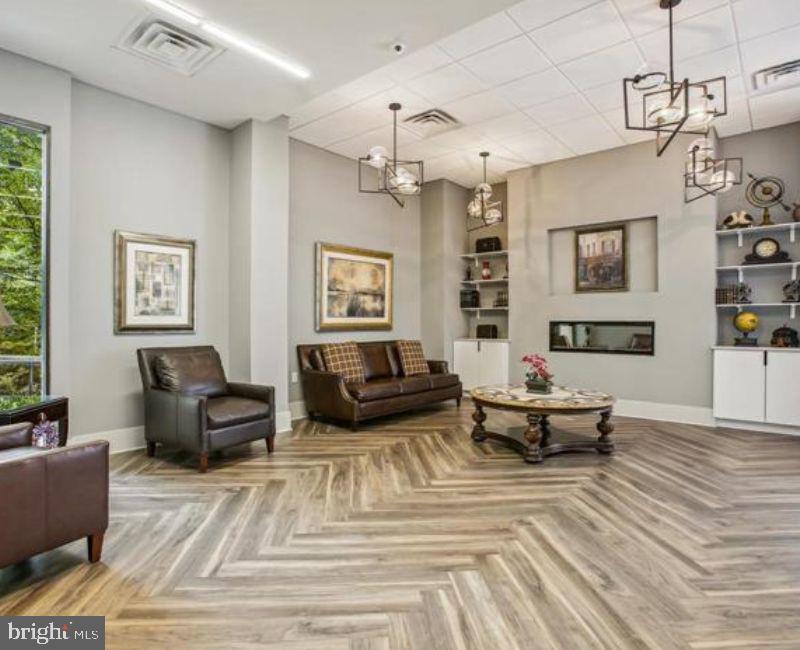 GREENHOUSE - Residential