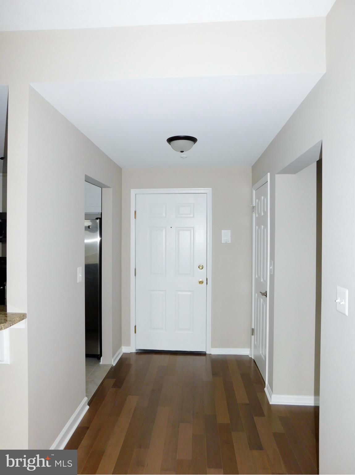 BAYWALK CONDOS - Residential