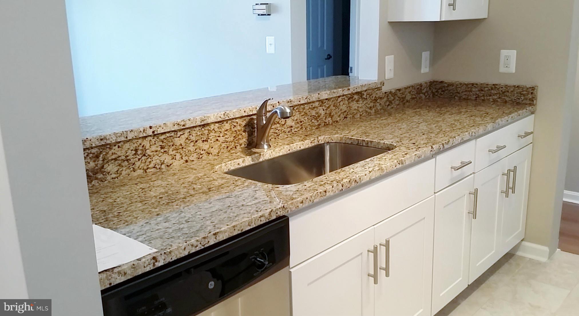 BAYWALK CONDOS - Residential