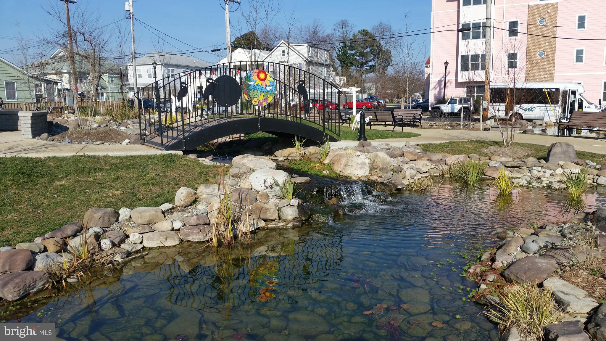 BAYWALK CONDOS - Residential