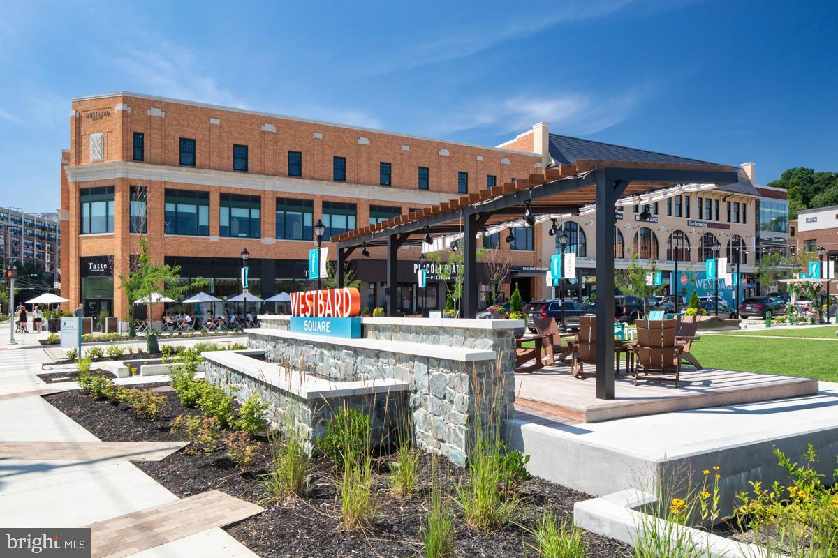 5804 RIDGEFIELD ROAD