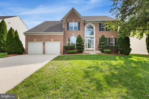 Homes For Sale - 17107 Aspen Leaf Drive<br/> BOWIE, MD 20716