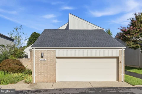 MLS: MDMC2247760