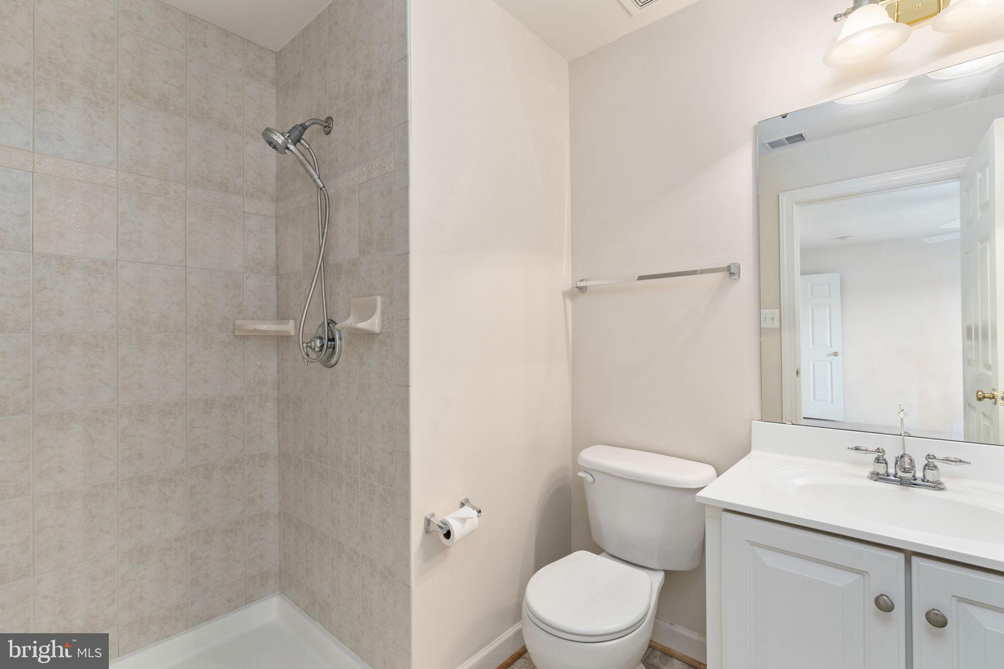 LEES PARKE - Residential