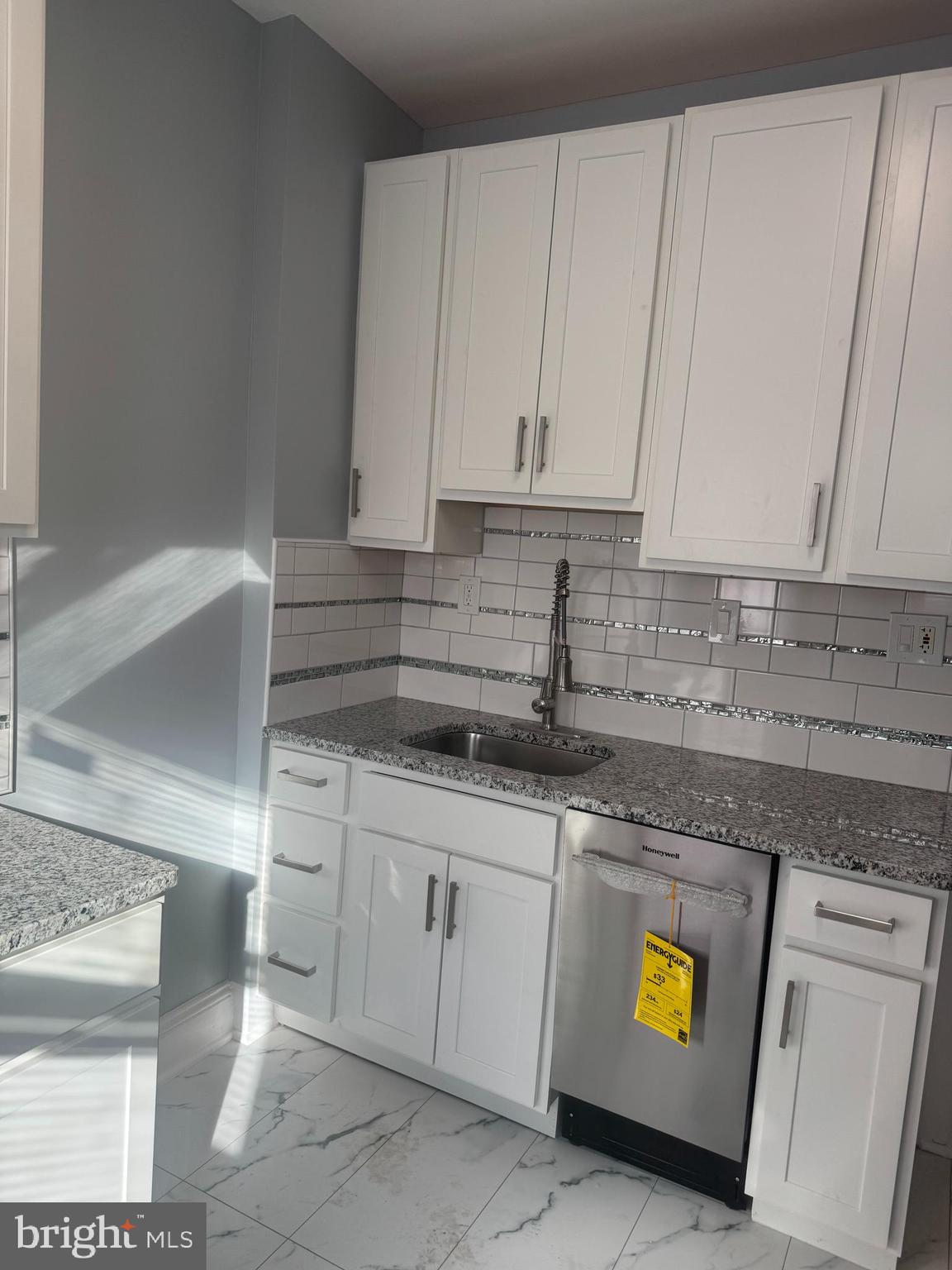 HIGHLANDTOWN - Residential