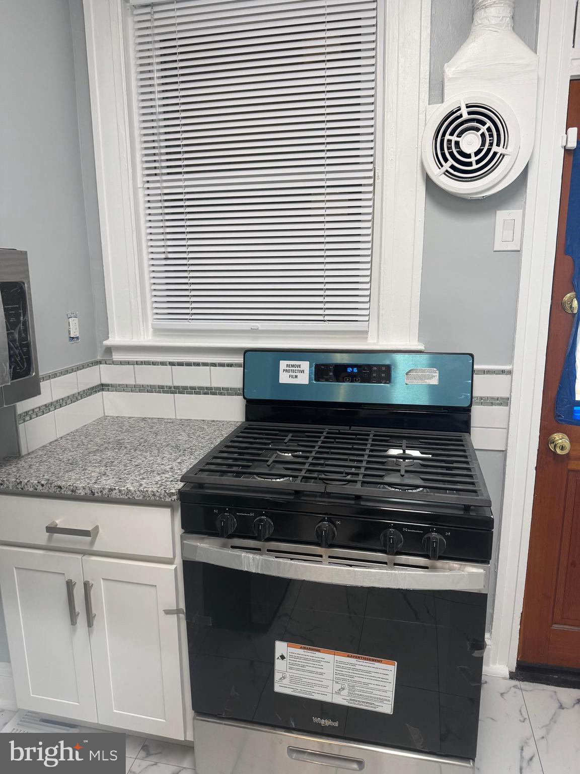 HIGHLANDTOWN - Residential