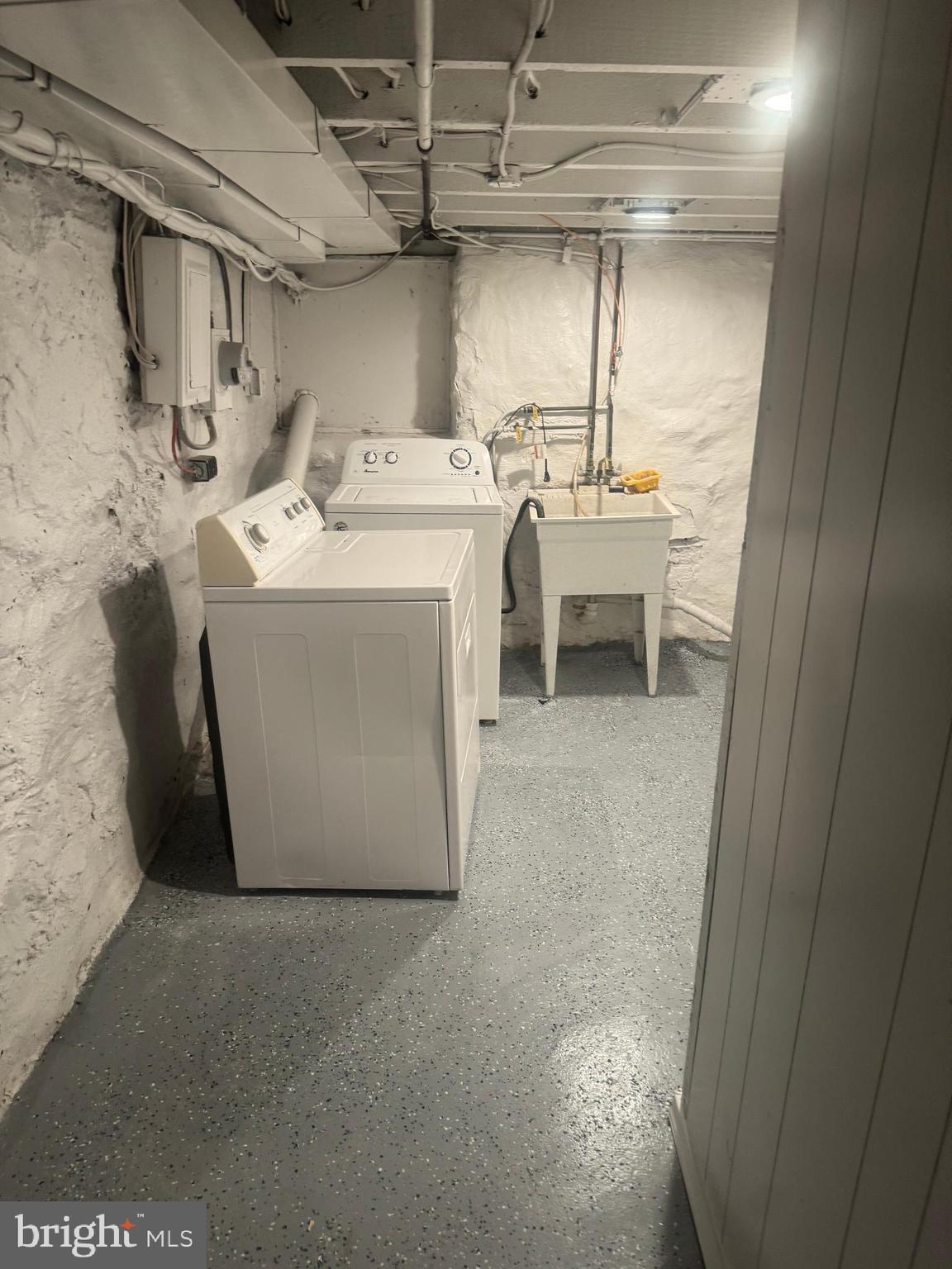 HIGHLANDTOWN - Residential