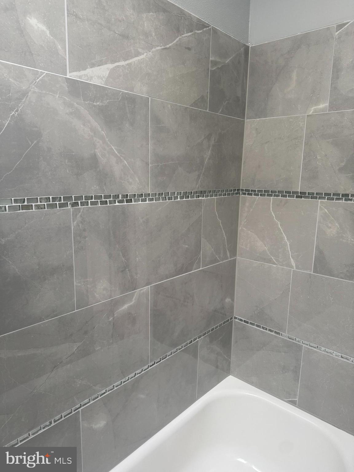 HIGHLANDTOWN - Residential