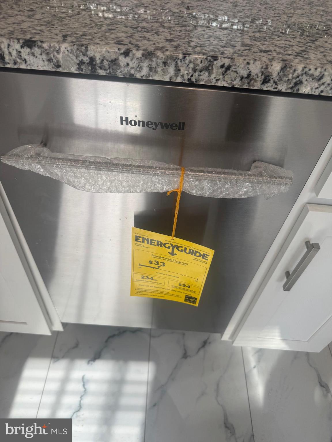 HIGHLANDTOWN - Residential