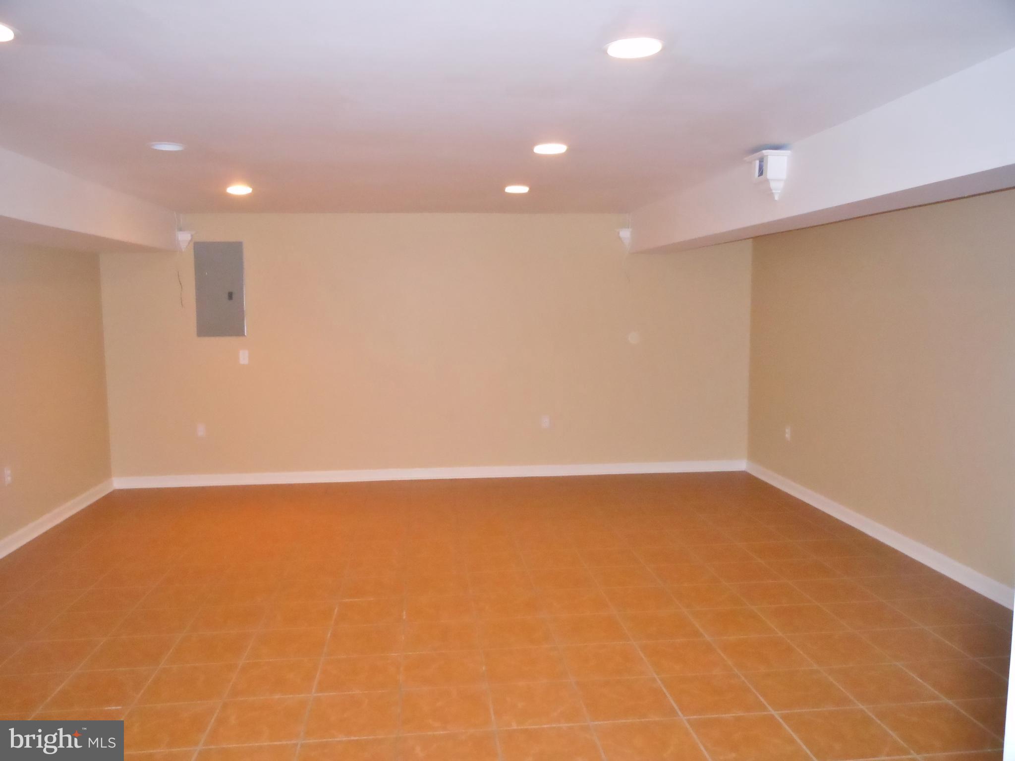 STACYS RIDGE - Residential Lease