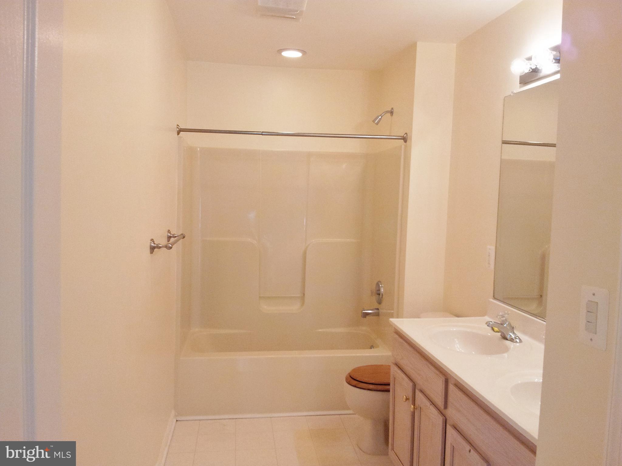 STACYS RIDGE - Residential Lease