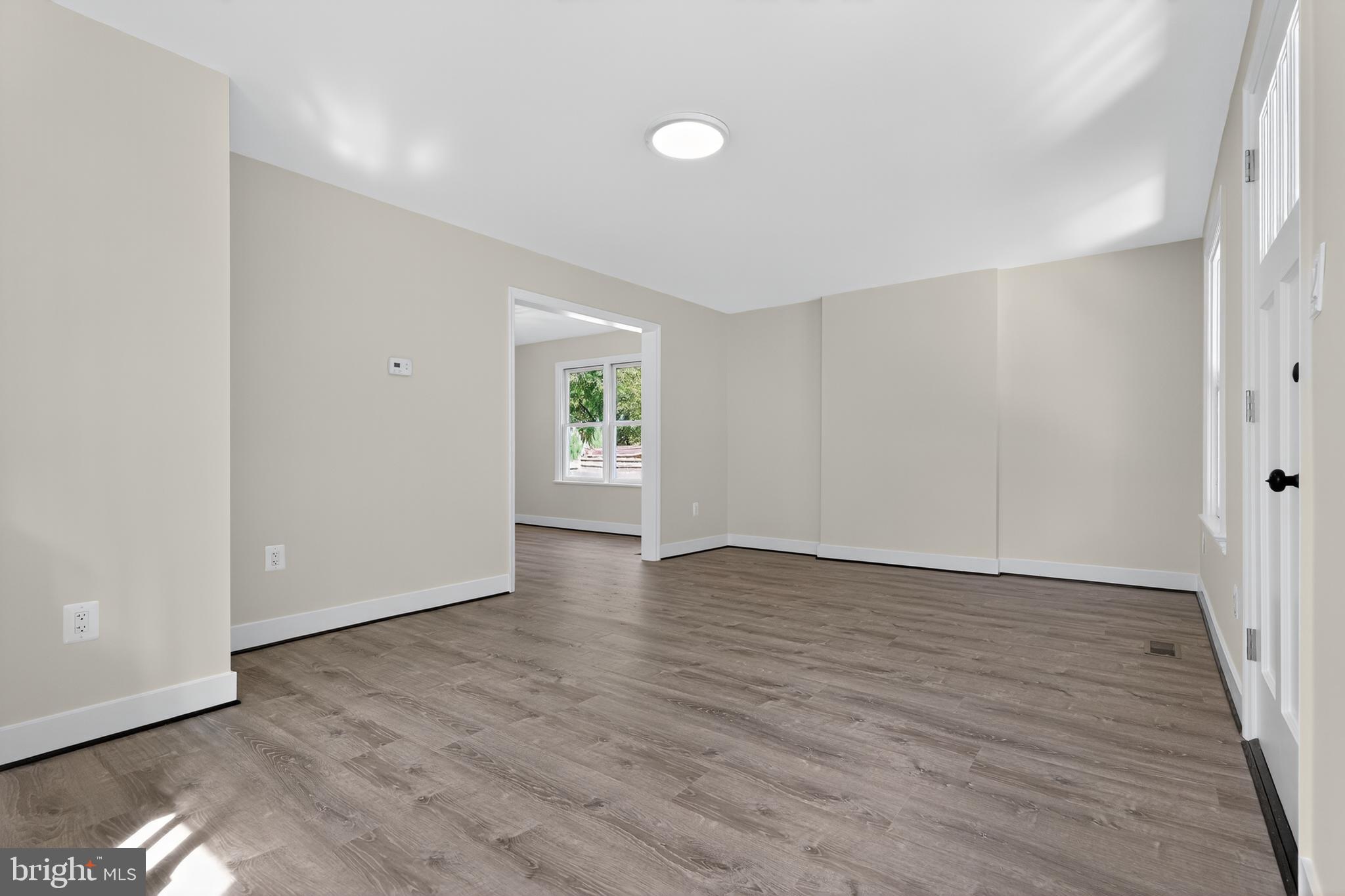 WILLIAMSPORT - Residential