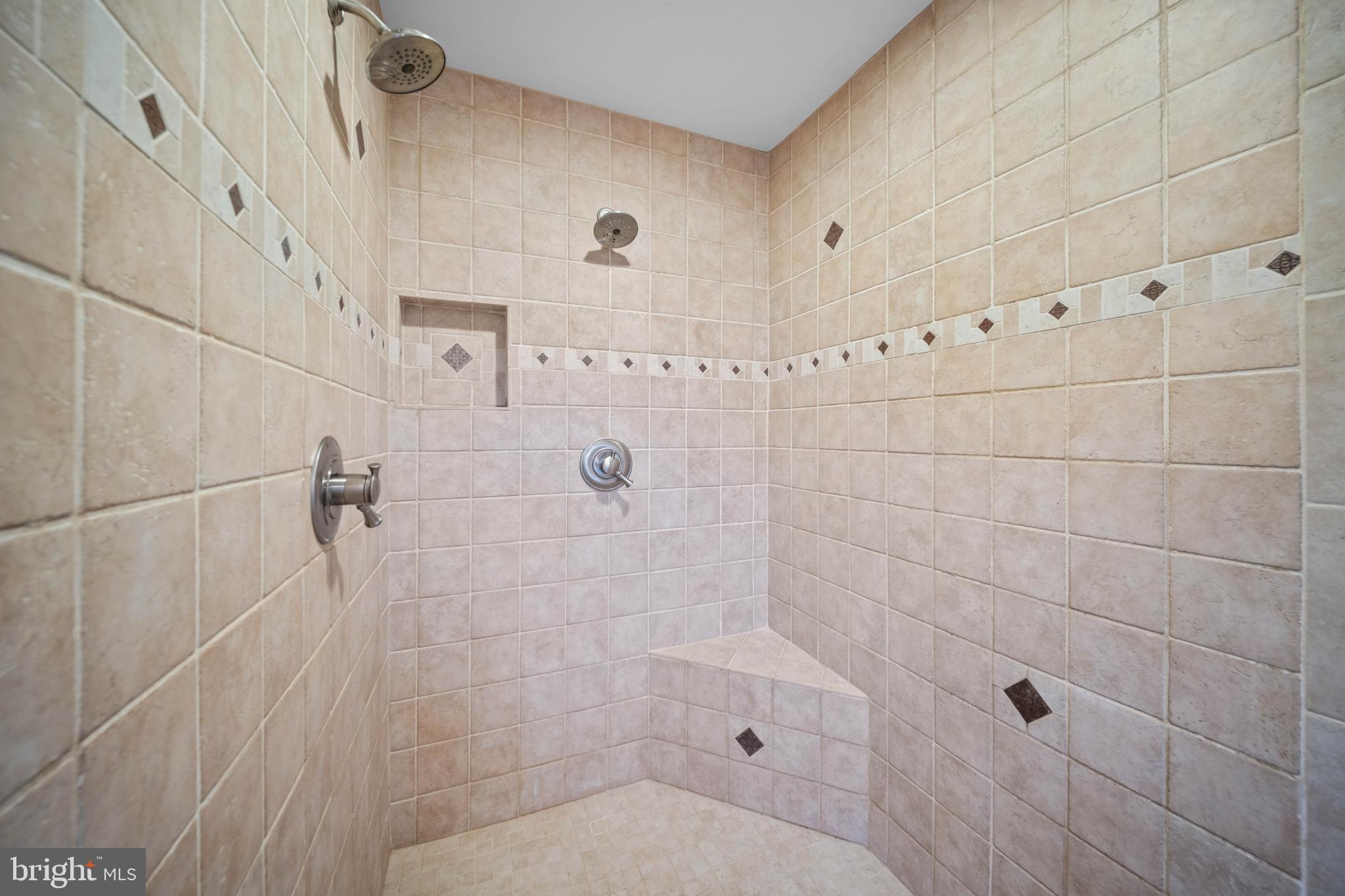 MONKTON - Residential