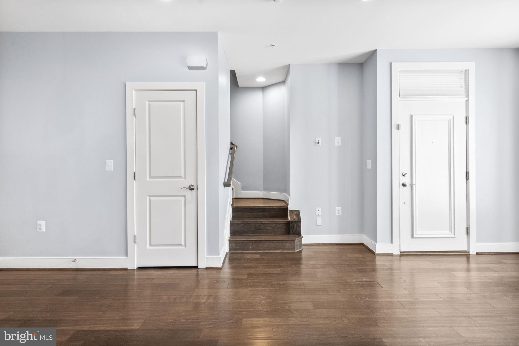 POTOMAC YARD - Residential