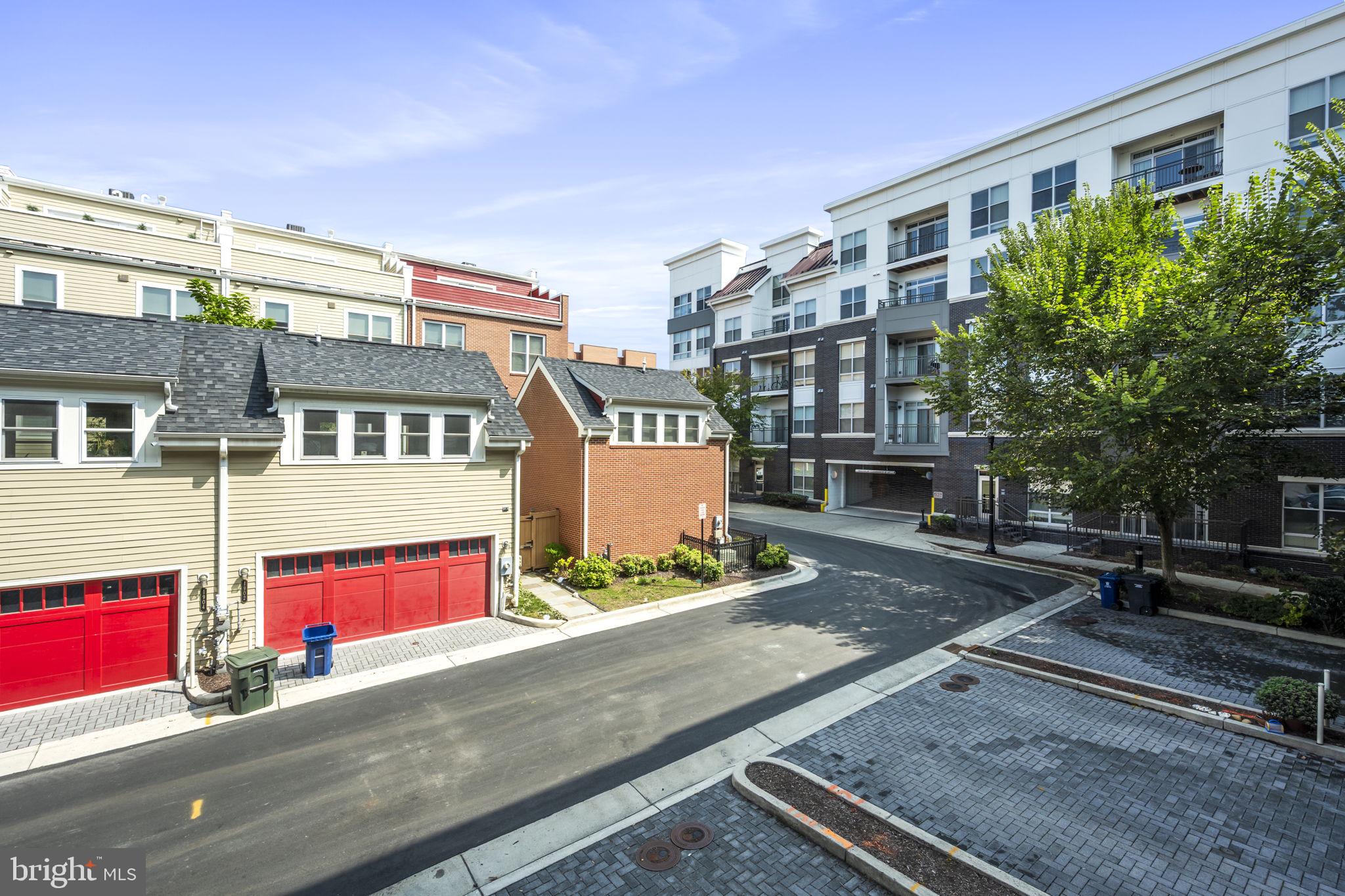 POTOMAC YARD - Residential