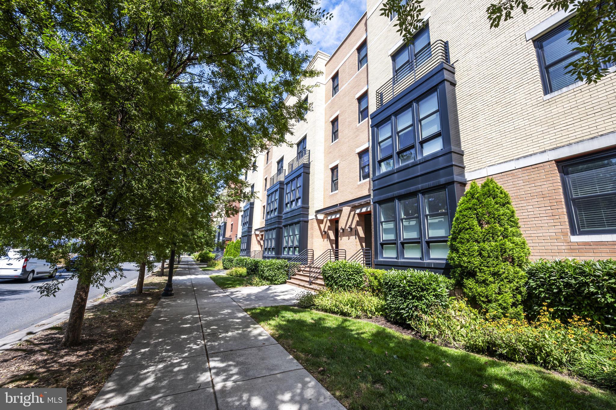 POTOMAC YARD - Residential