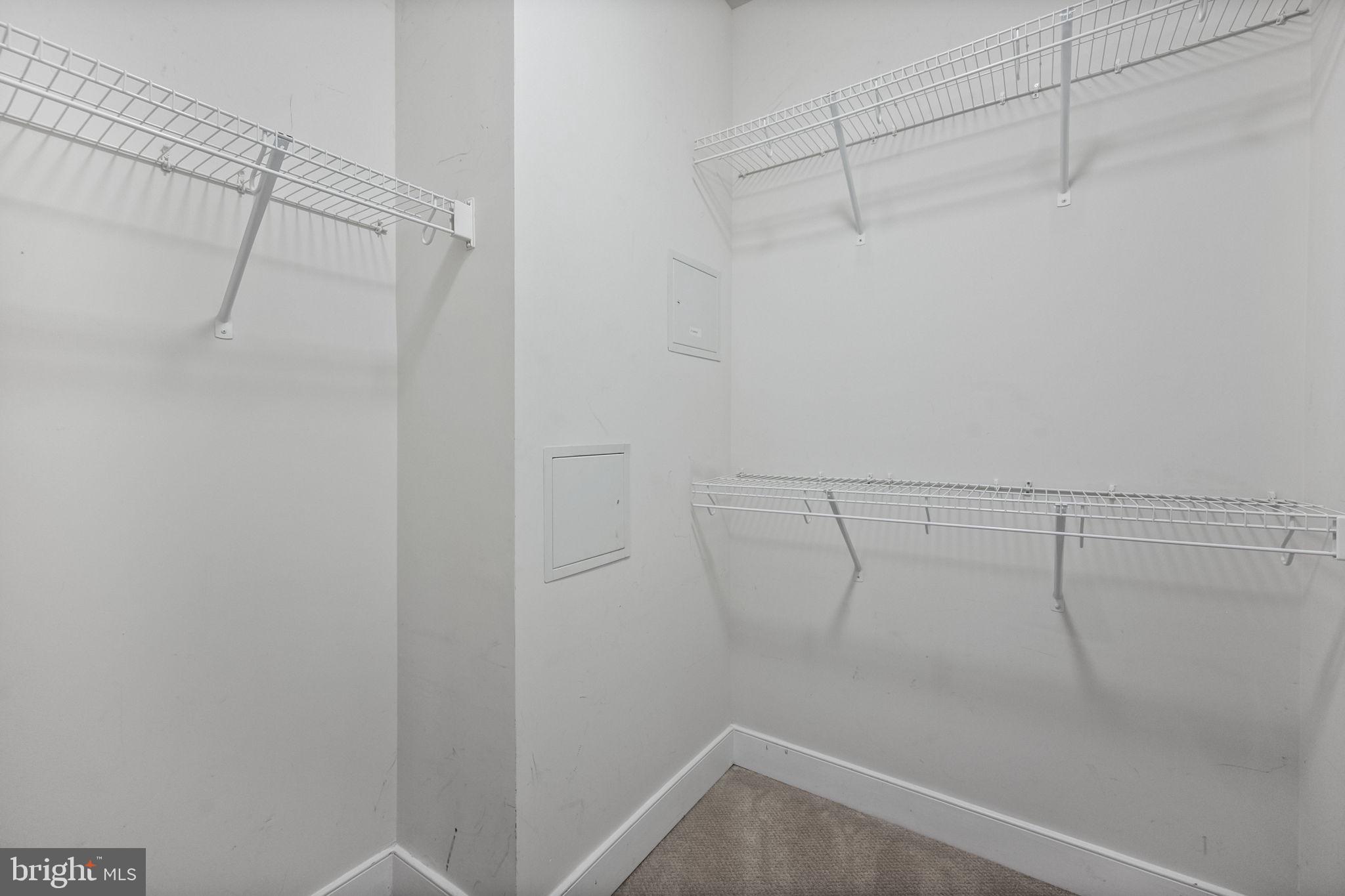 POTOMAC YARD - Residential