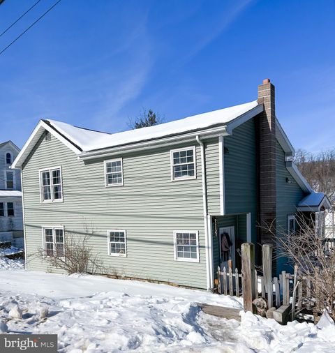 Homes For Sale - 17127 Old National Pike Pike<br/> FROSTBURG, MD 21532