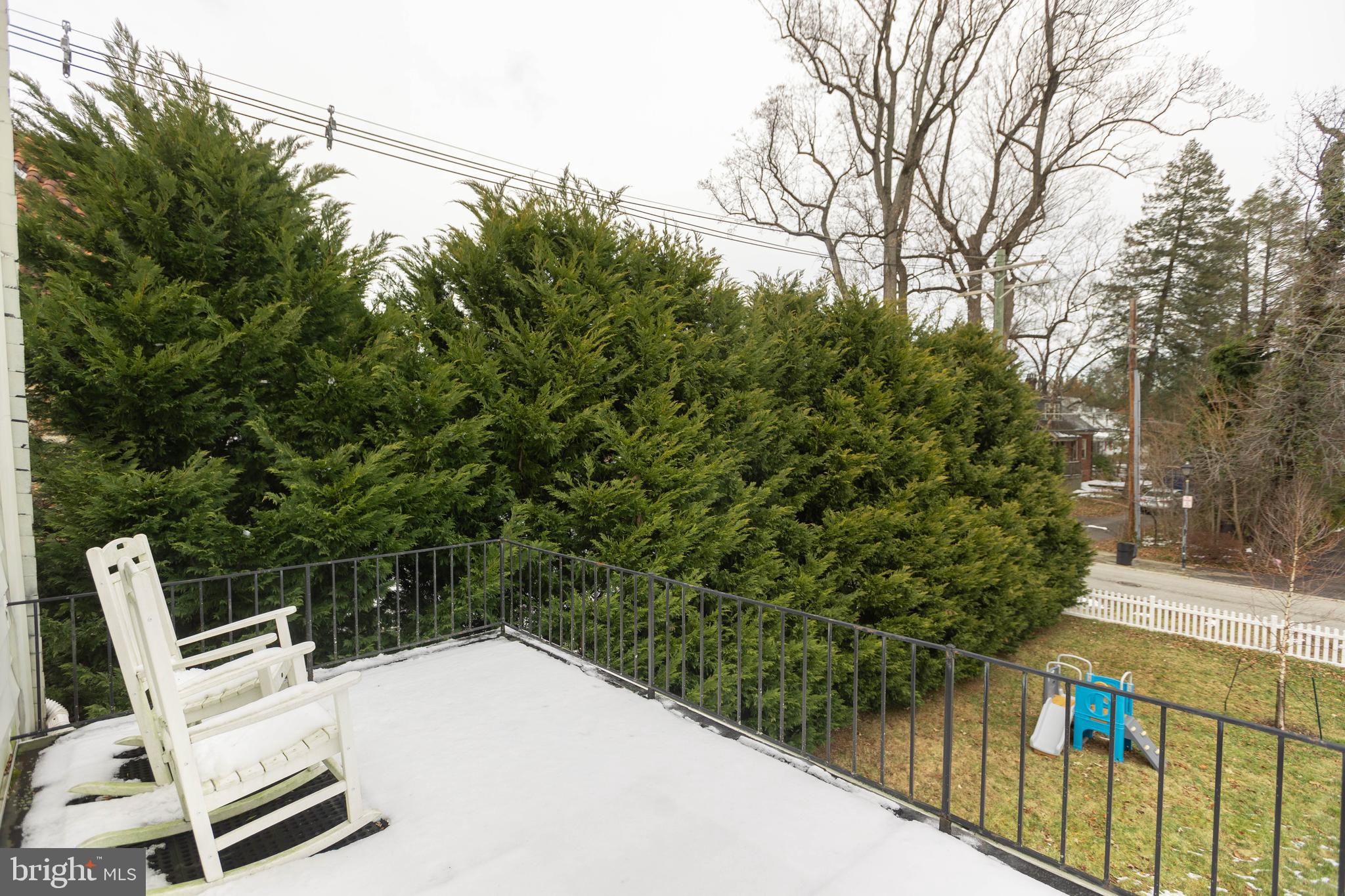 STONELEIGH - Residential