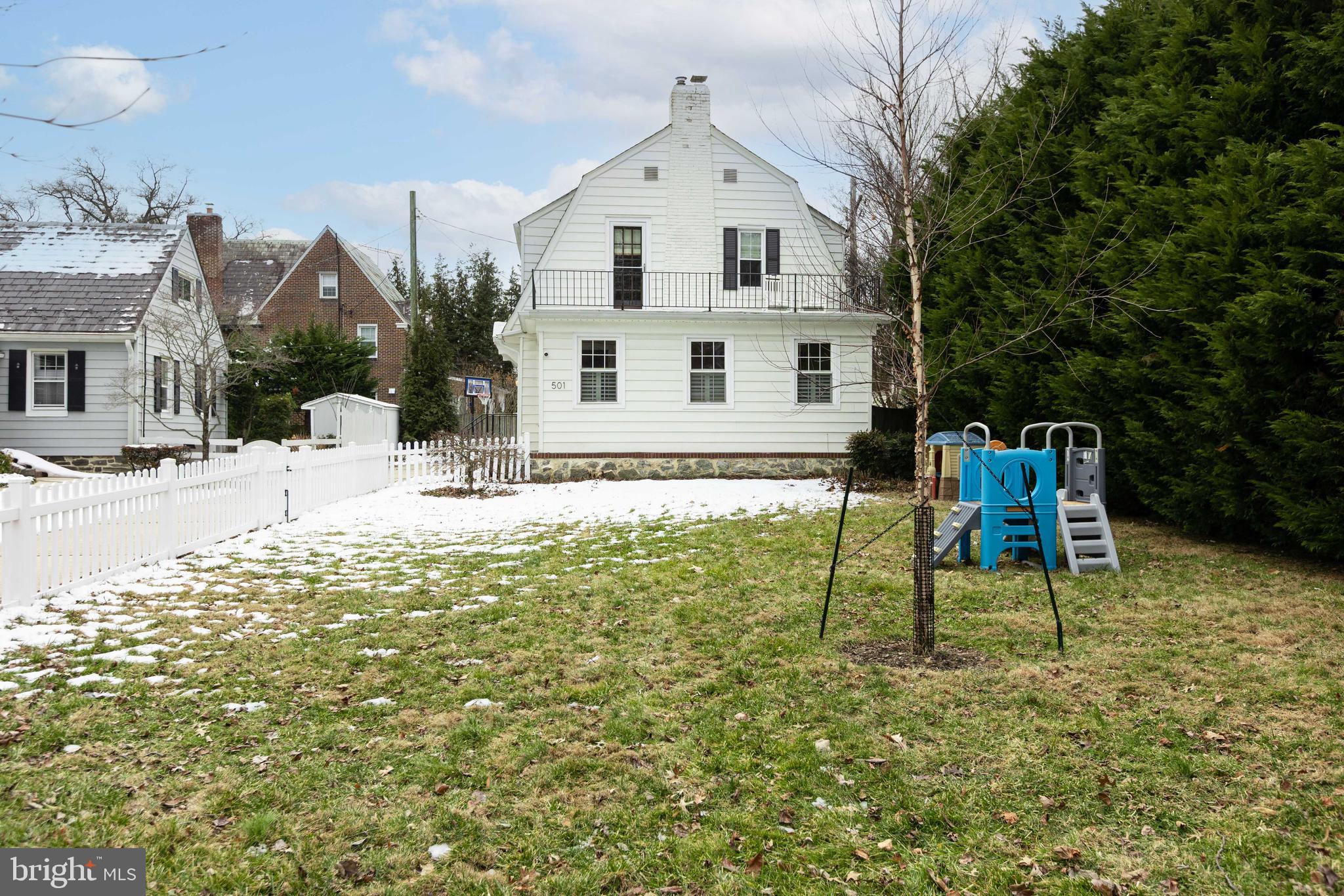 STONELEIGH - Residential