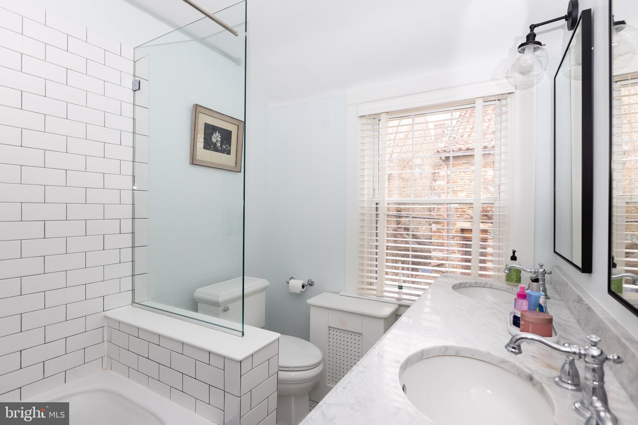 STONELEIGH - Residential