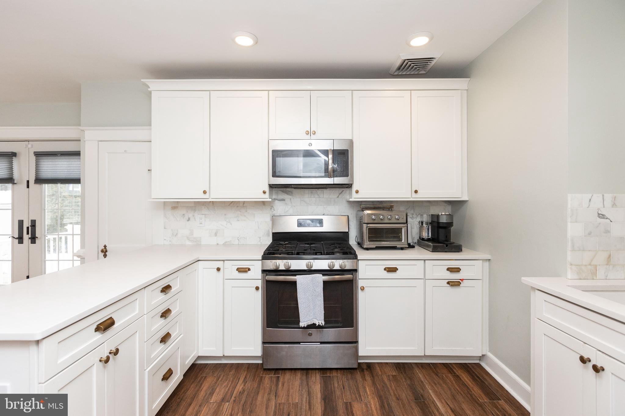 STONELEIGH - Residential