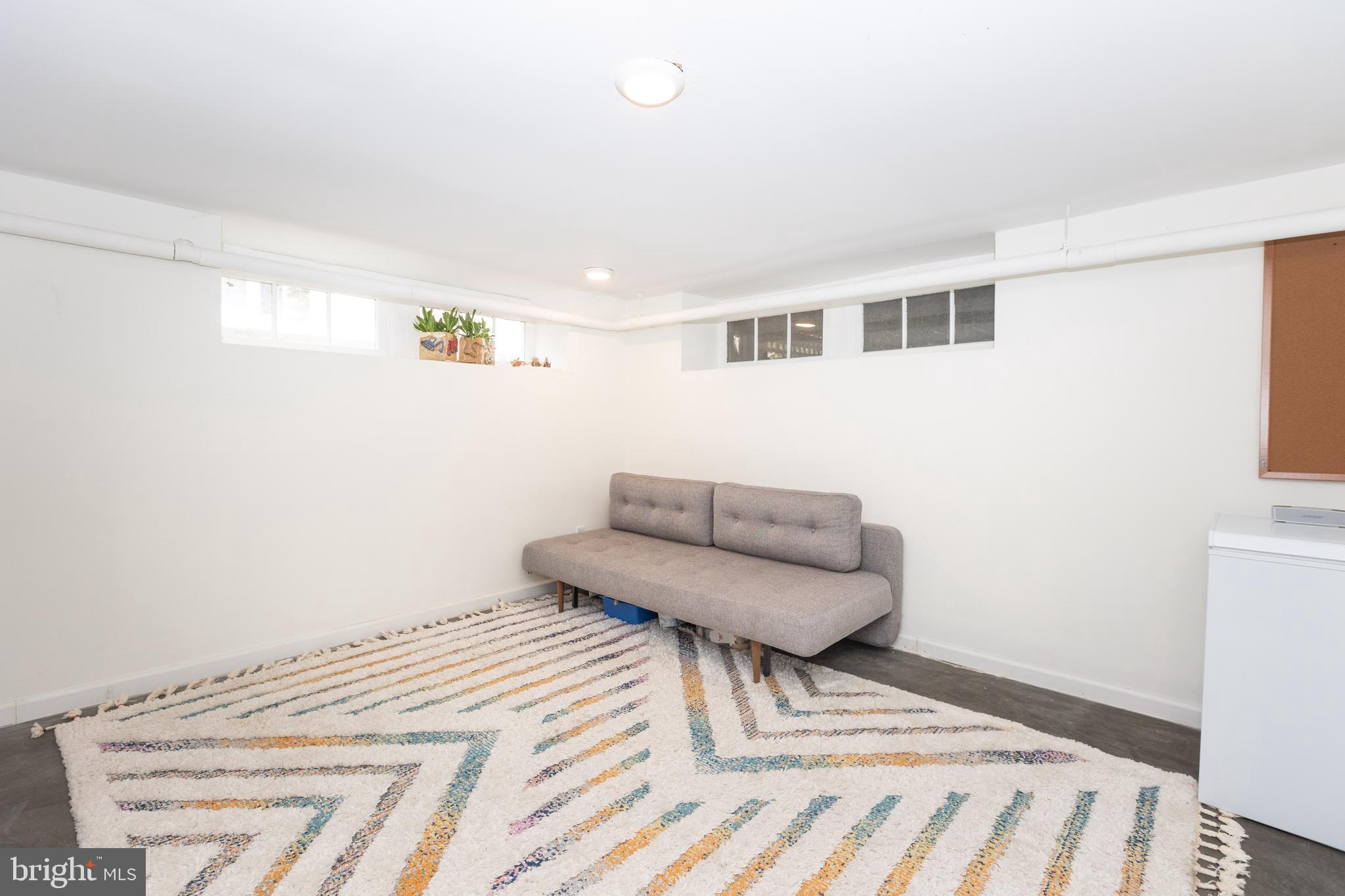 STONELEIGH - Residential