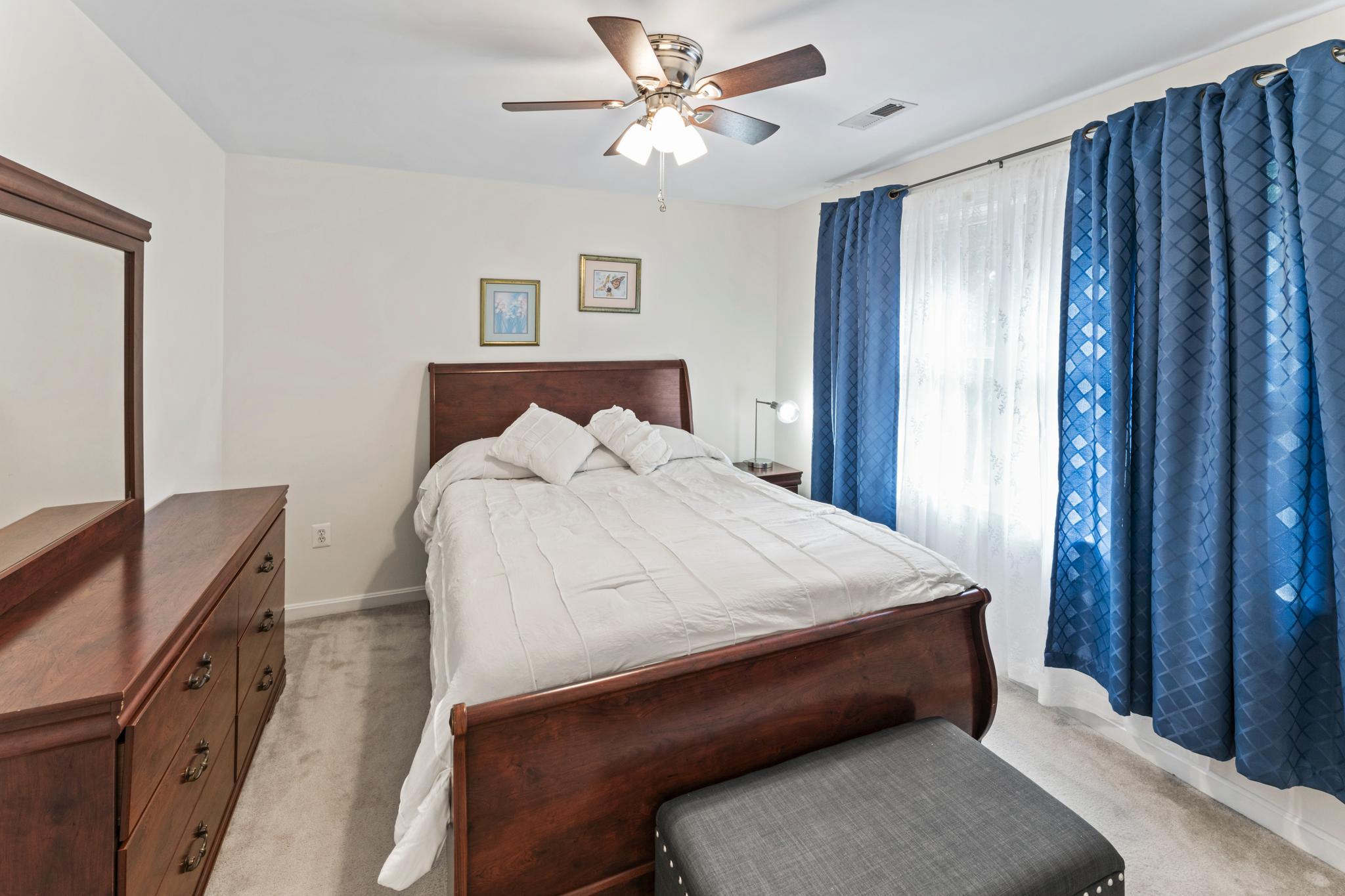 WINDSOR FOREST - Residential