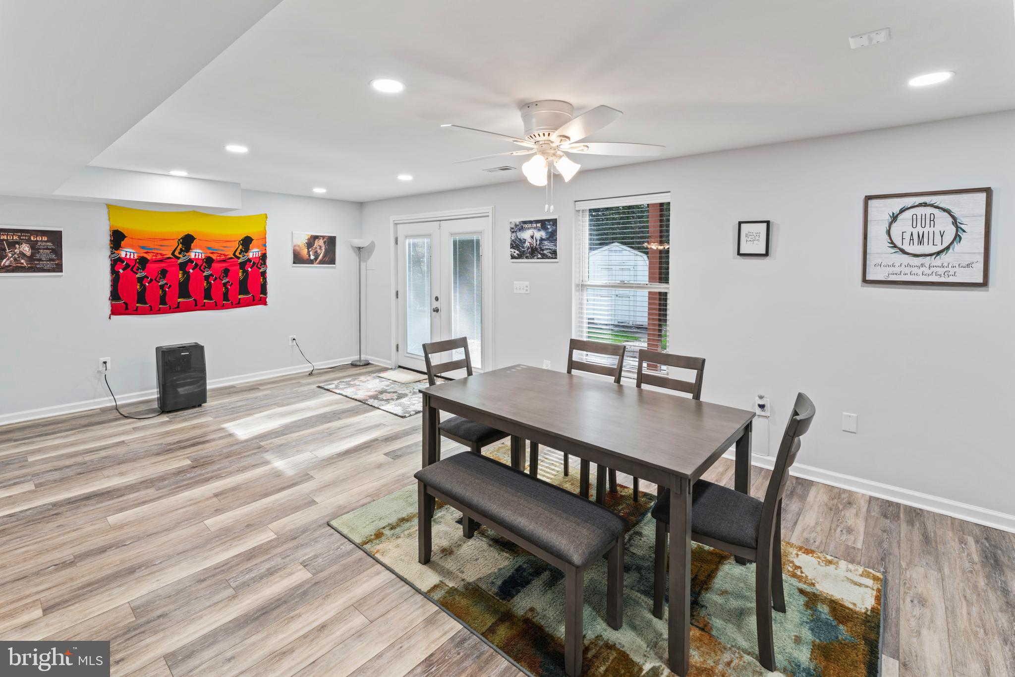 WINDSOR FOREST - Residential